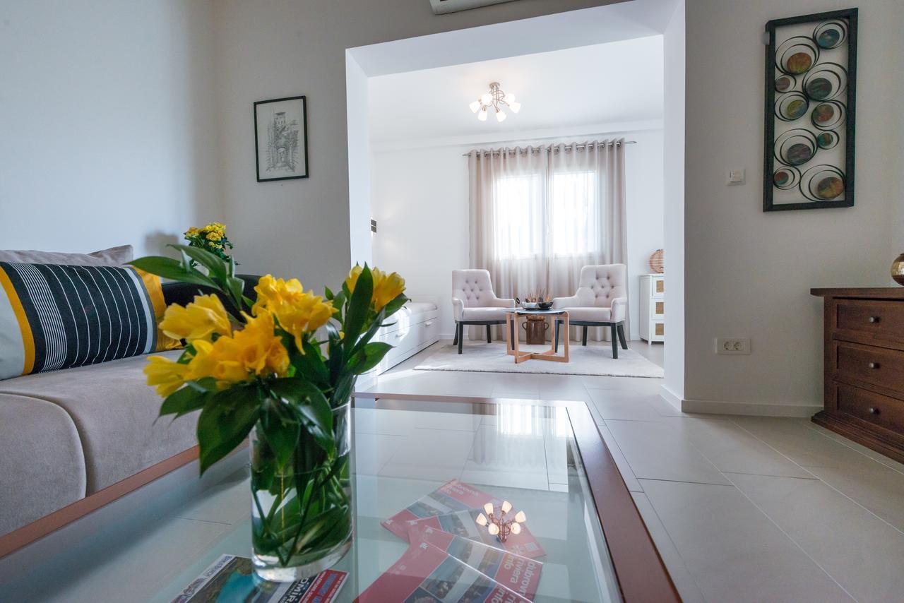 Apartments Estrella Dubrovnik Bagian luar foto