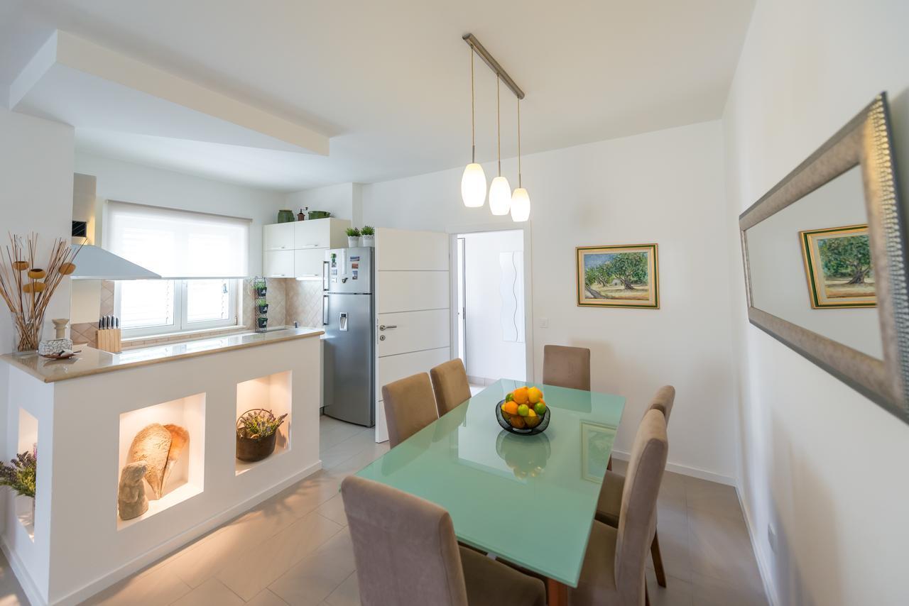 Apartments Estrella Dubrovnik Bagian luar foto